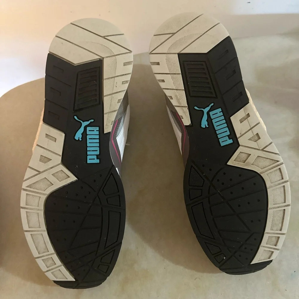 Puma - Picture 5 of 5